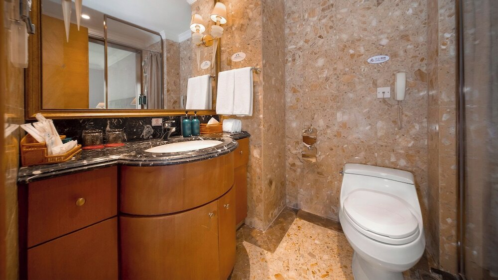 Фото Crowne Plaza Qingdao