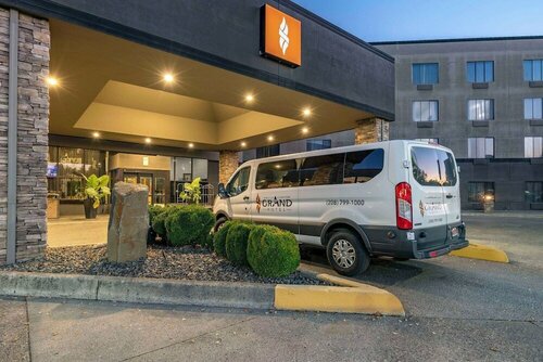Гостиница Hell Canyon Grand Hotel, Ascend Hotel Collection в Льюистоне