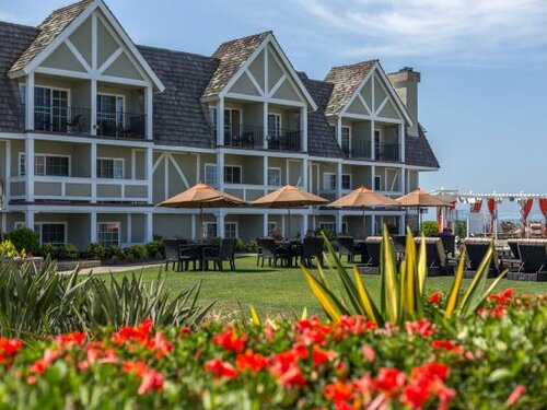 Внешний вид отеля Carlsbad Inn Beach Resort в Карлсбаде, фото 1