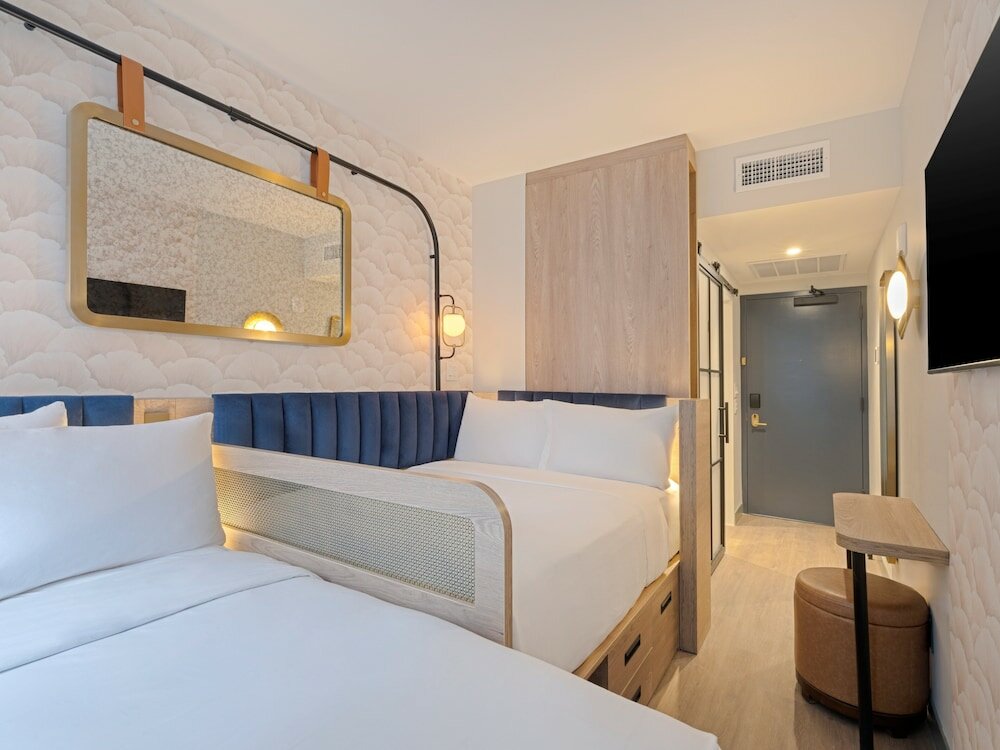 Фото Voco Times Square - Broadway by Ihg