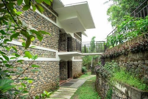 Misty Mountain Plantation Resort