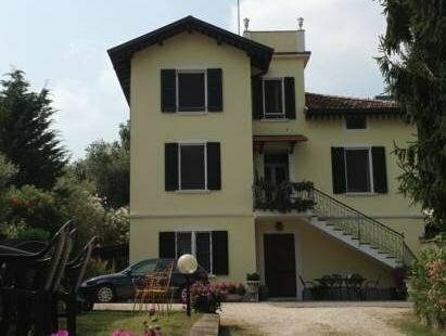 Гостиница B&b Margherita в Дезенцано-дель-Гарда