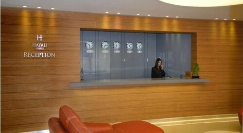 Гостиница Hayali Suites в Джунии