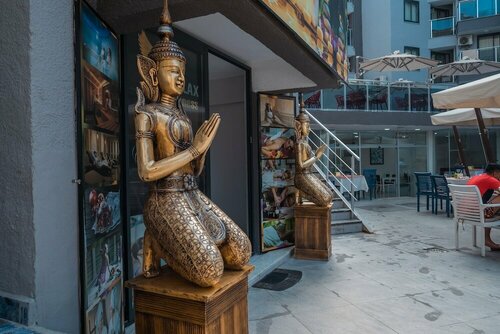 Гостиница The Nora Hotels Family Club в Мут