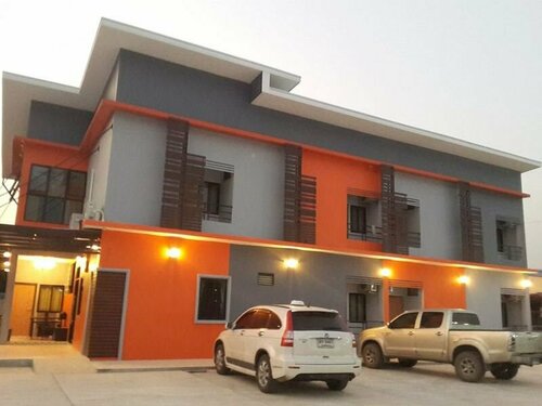 Two Fo House