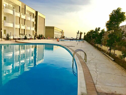 Cecelia Resort