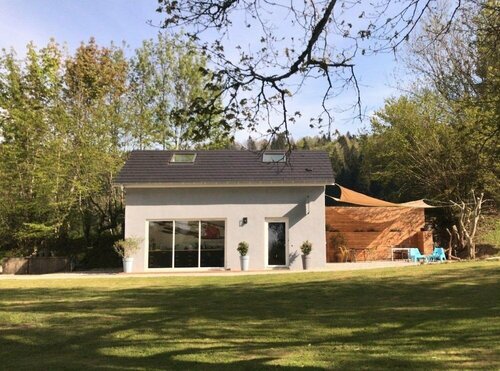 Гостиница Monchateau étoilé Hébergement insolite в Ла-Туре-дю-Пене