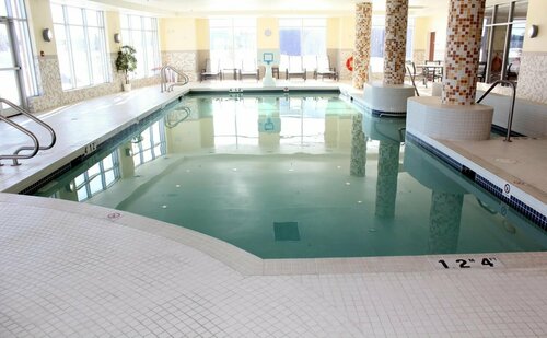 Гостиница Holiday Inn Express Hotel & Suites Bonnyville, an Ihg Hotel в Боннивилле