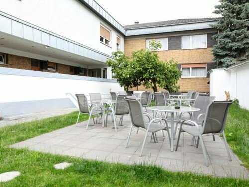 Гостиница Centralhotel-Ratingen GmbH в Ратингене