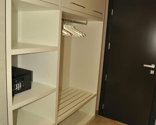 Гостиница Etnea 454 Catania Luxury Rooms в Катании