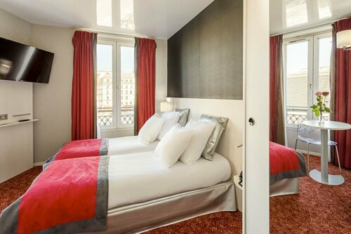 Гостиница Berkeley Hotel в Париже