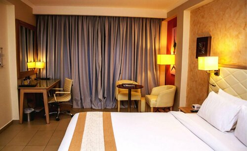 Гостиница Best Western Plus Atlantic Hotel в Такоради