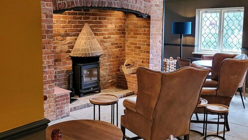 Гостиница Barns Hotel в Бедфорде