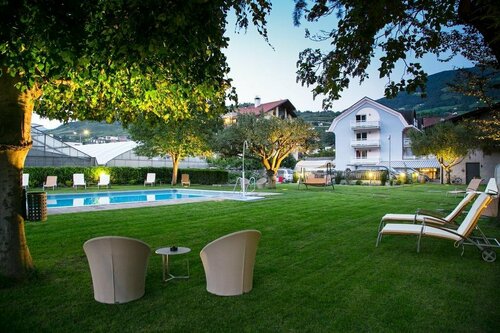 Гостиница Hotel Goldenes Rössl в Брессаноне