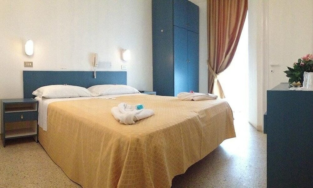 Фото Hotel Till