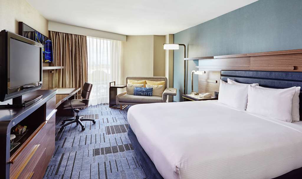 Фото Hilton Newark Airport