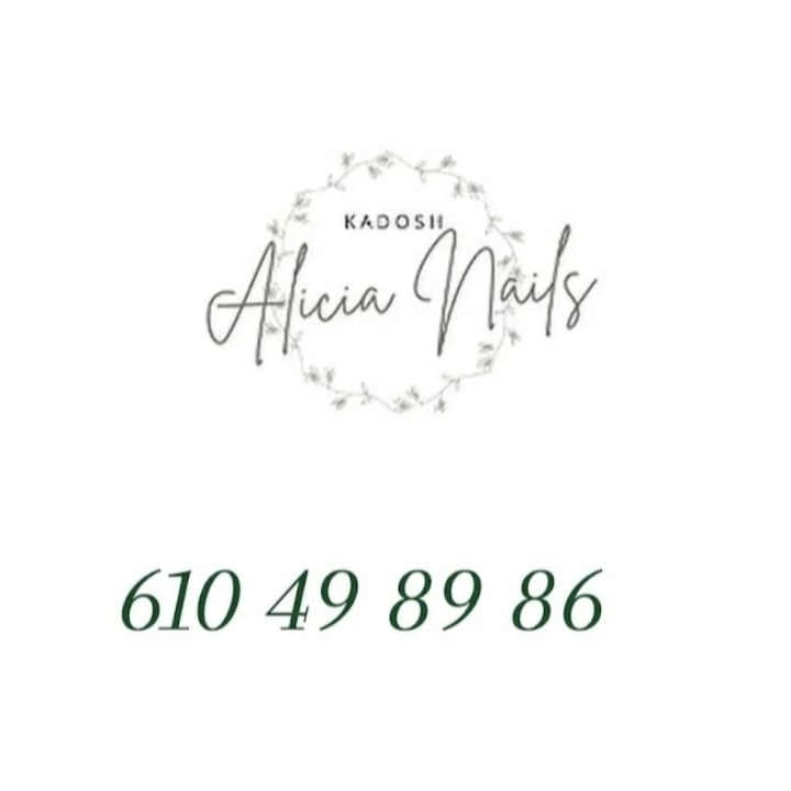 Uñas Alicia kadosh