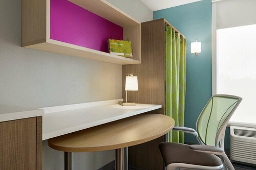 Гостиница Home2 Suites by Hilton Fernandina Beach Amelia Island, Fl в Фернандина Бич