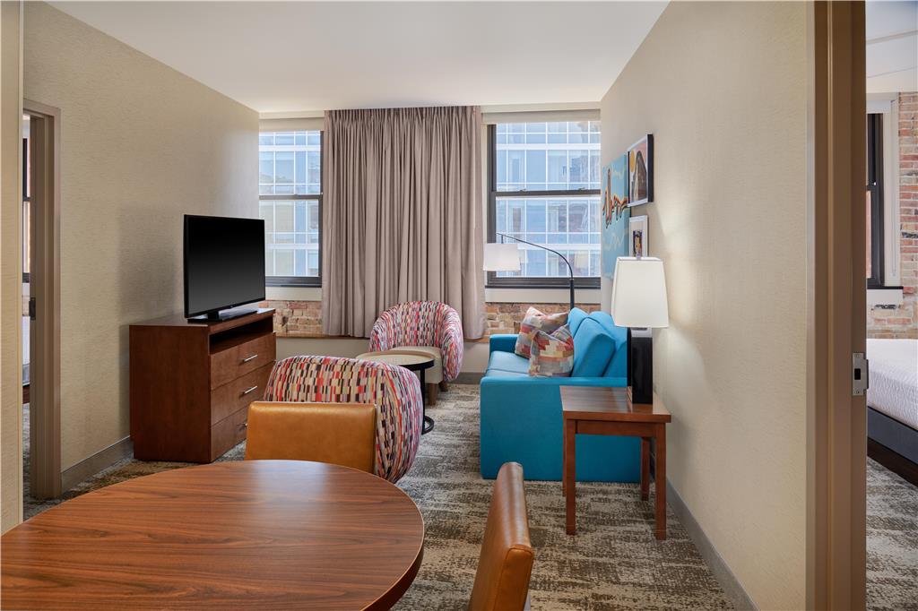 Фото Homewood Suites by Hilton Grand Rapids Downtown