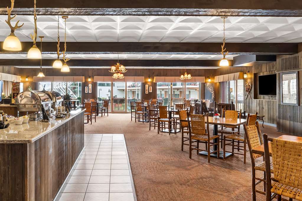 Фото Best Western Adirondack Inn
