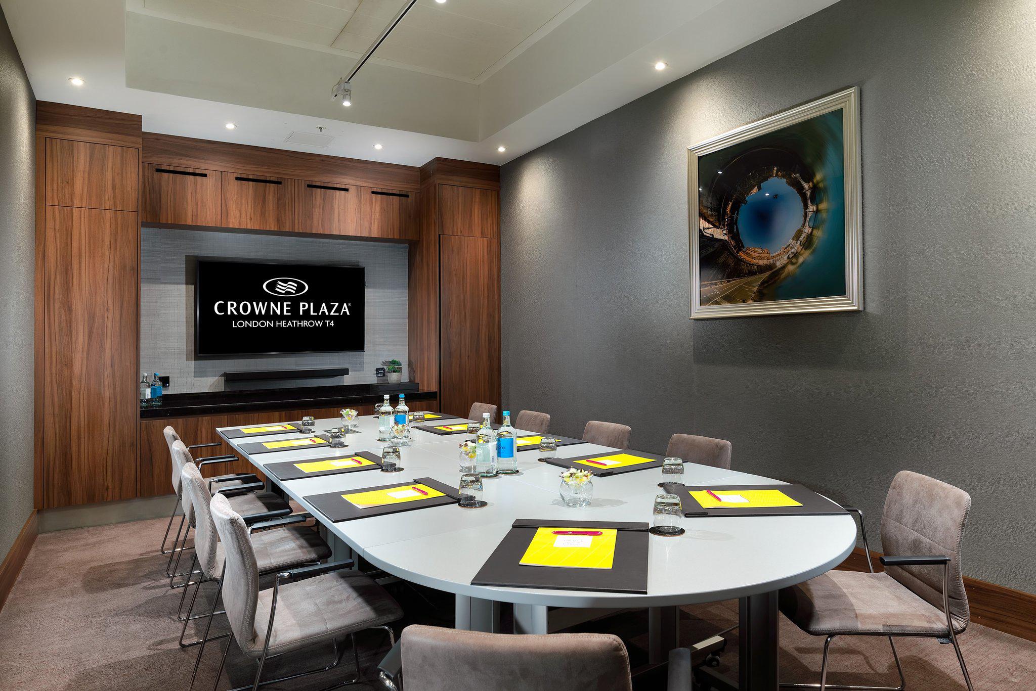 Фото Crowne Plaza London Heathrow T4, an IHG Hotel