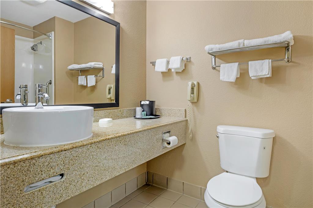 Фото Best Western Northwest Inn