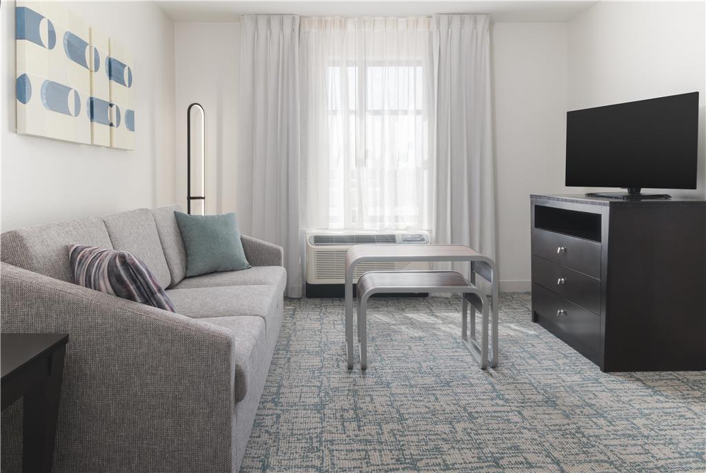 Фото Homewood Suites by Hilton Wauwatosa Milwaukee