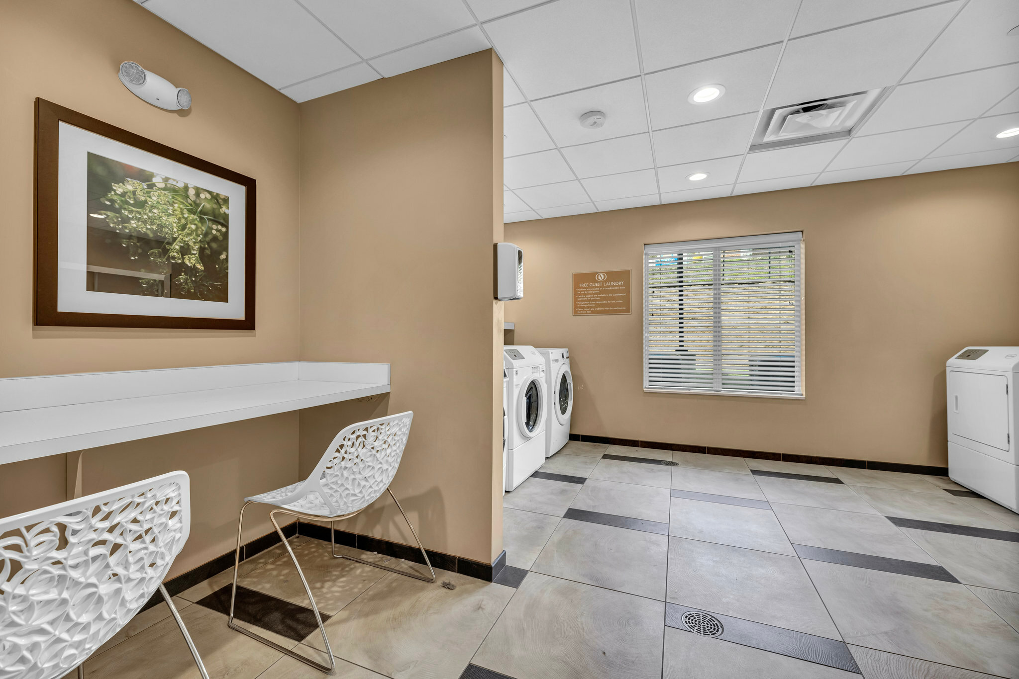 Фото Candlewood Suites Dumfries - Quantico, an Ihg Hotel