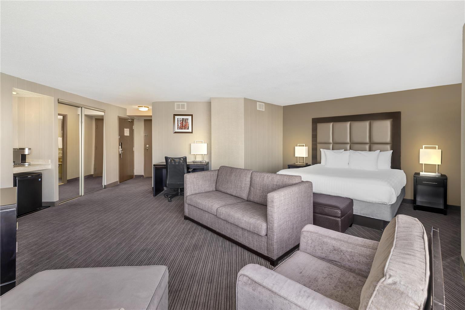 Фото Best Western Plus Waterfront Hotel