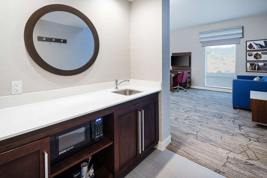 Фото Hampton Inn & Suites Gilroy
