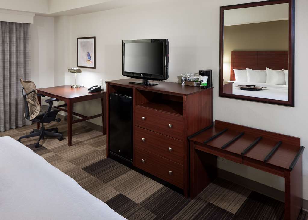 Фото Hampton Inn & Suites Boise-Downtown