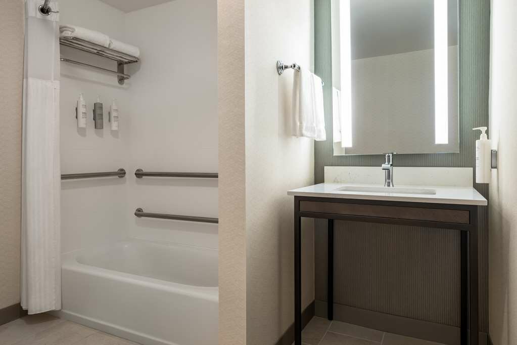 Фото Hilton Garden Inn Montgomery East