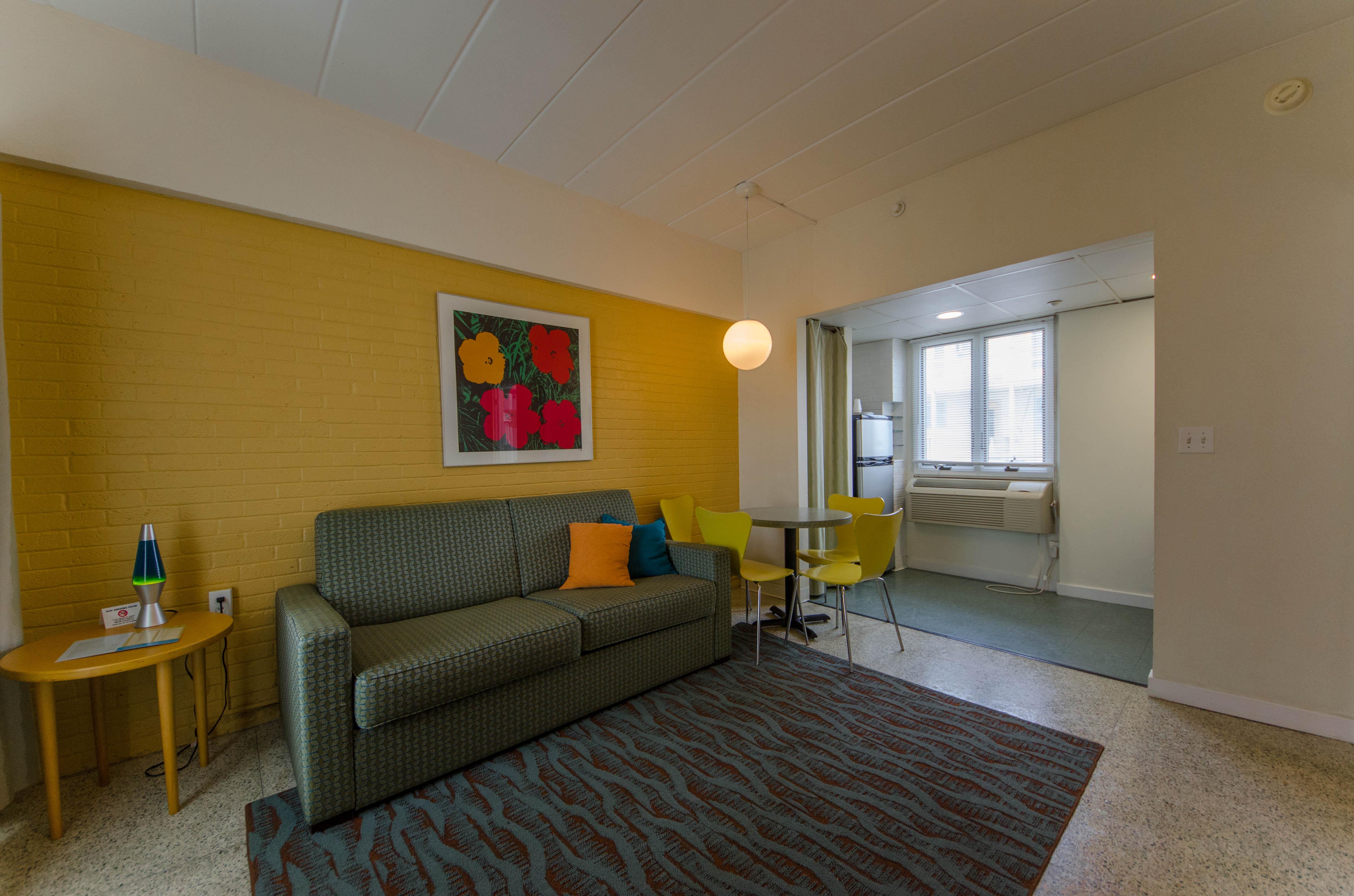 Фото Starlux Hotel