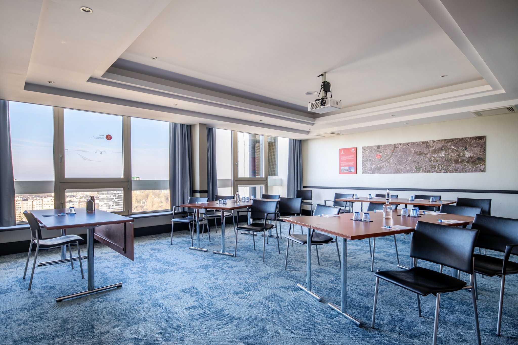 Фото Crowne Plaza Antwerpen by IHG