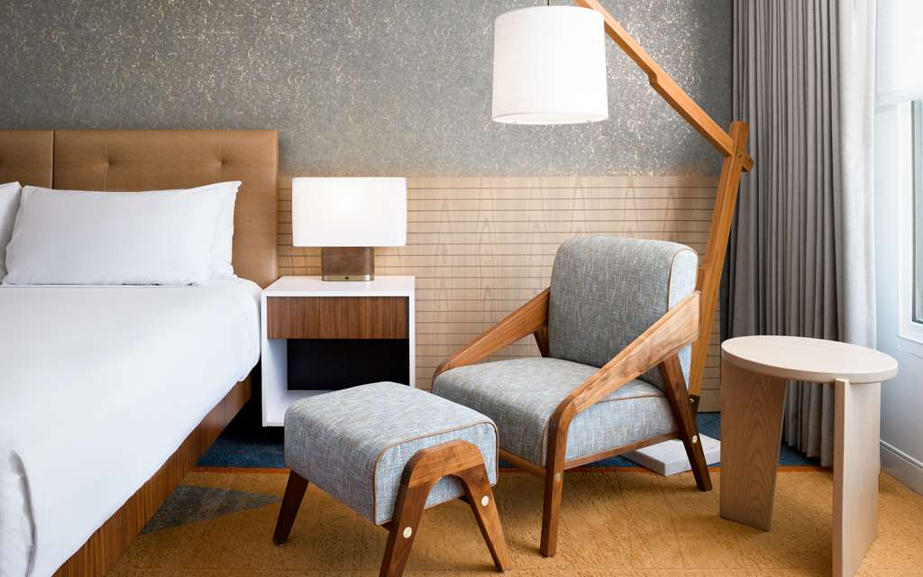 Фото Hilton Los Angeles Culver City
