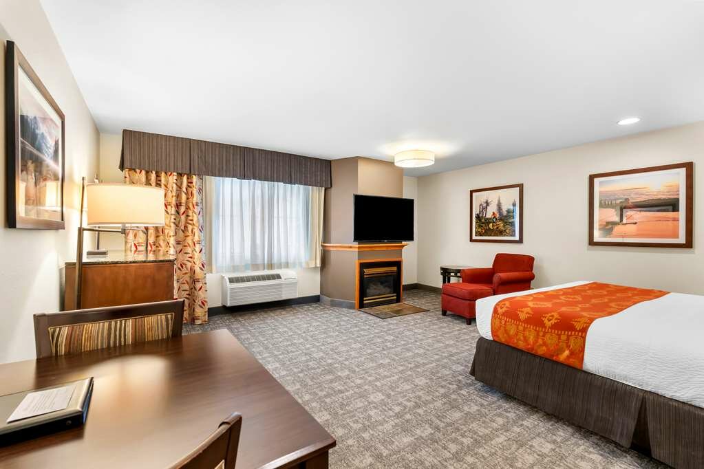 Фото Best Western Rocky Mountain Lodge