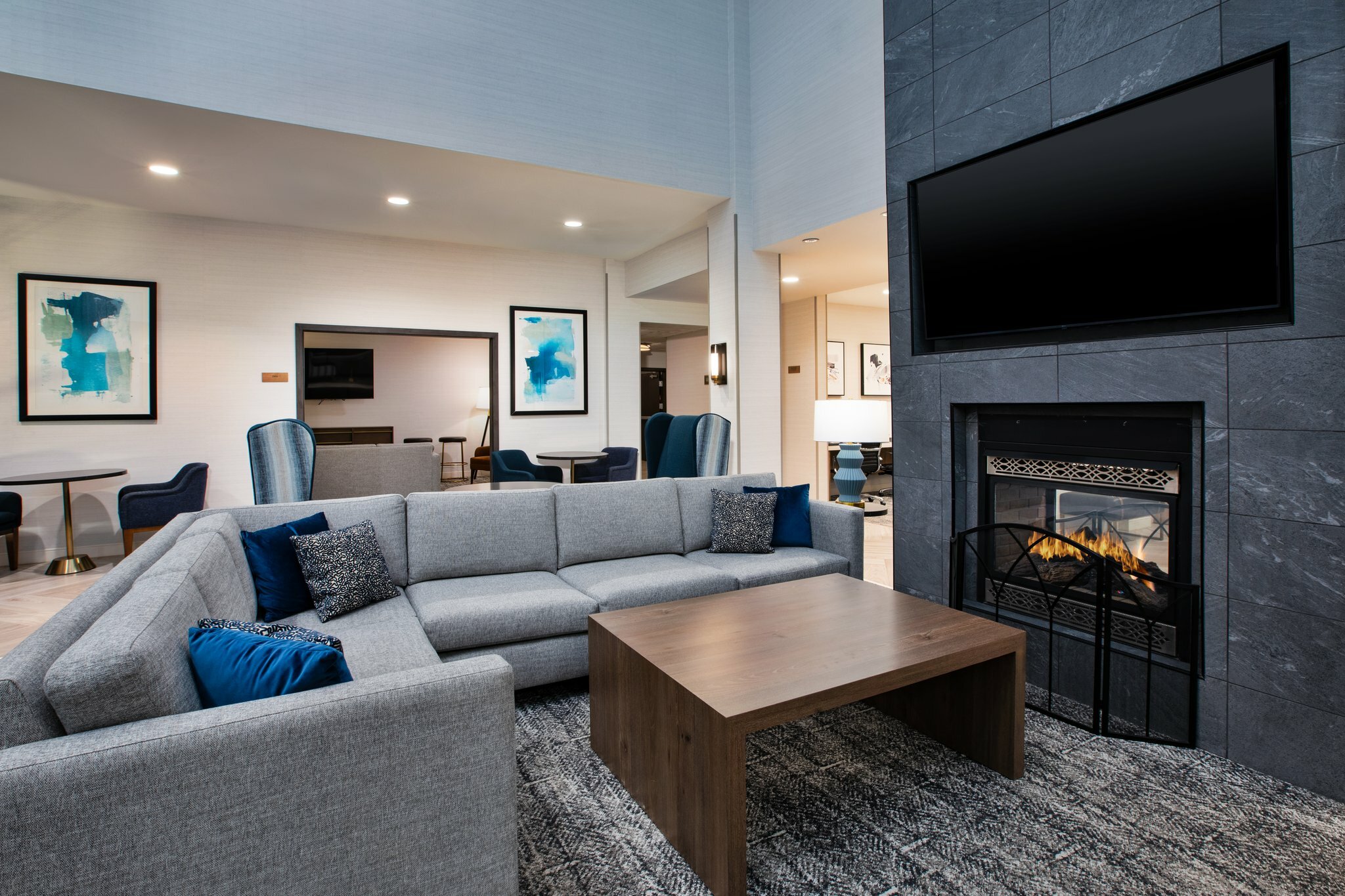 Фото Staybridge Suites Bismarck, an Ihg Hotel