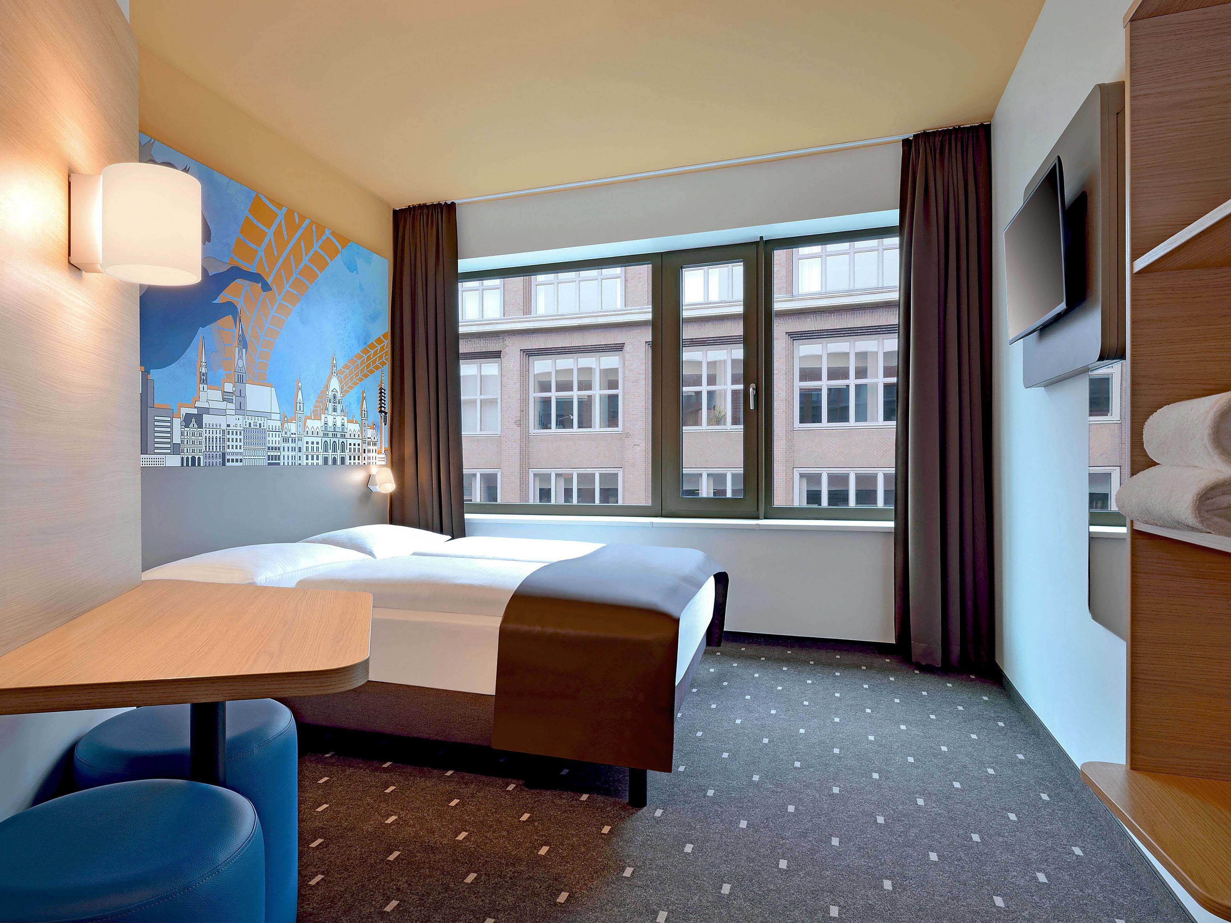 Фото B&b Hotel Hannover-City