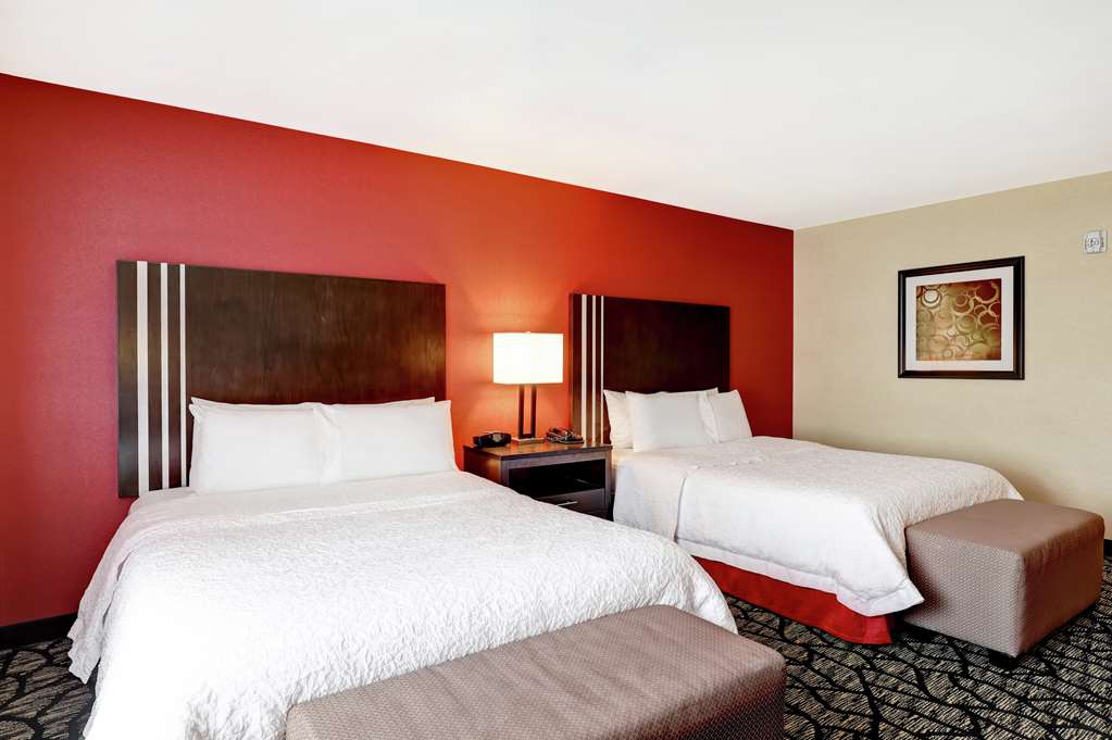 Фото Hampton Inn by Hilton Chilliwack