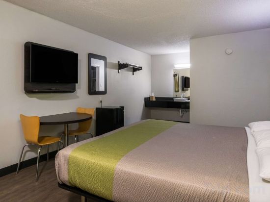 Фото Motel 6 Irving, Tx - Loop 12