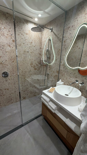 Гостиница Mövenpick Yerevan в Ереване