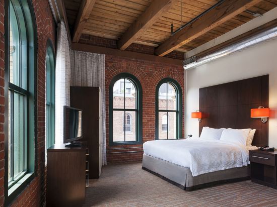 Фото Residence Inn by Marriott Boston Downtown/Seaport