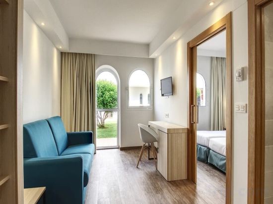 Фото Occidental Torremolinos Playa