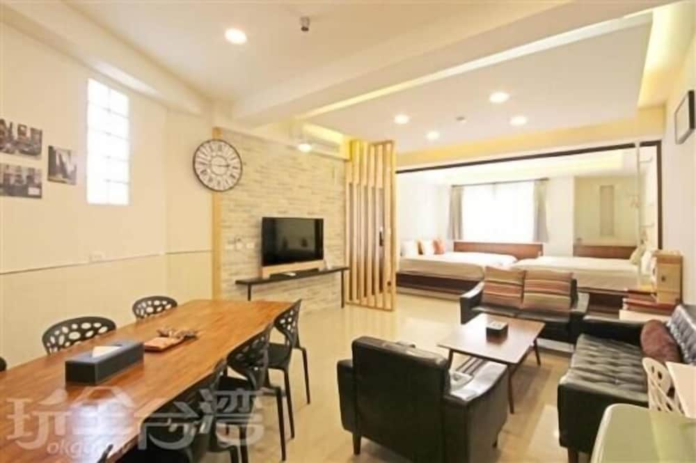 Фото Q House