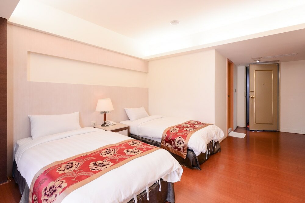 Фото Waugh Den Hotel