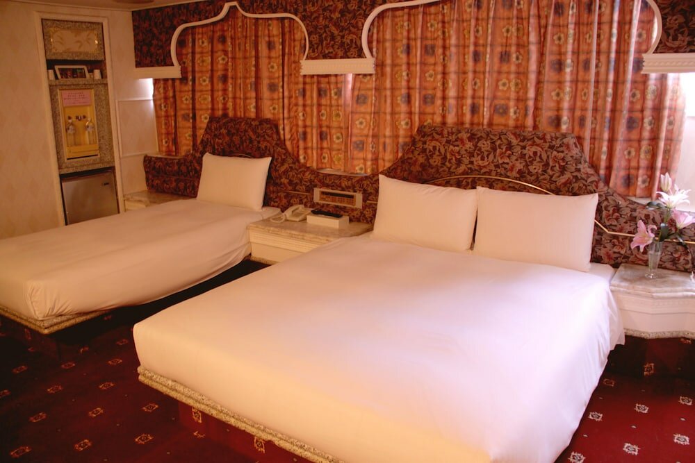 Фото Crystal Hotel