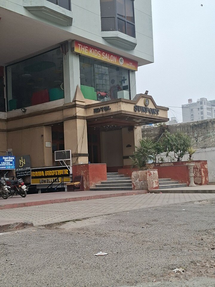 Фото отеля 2