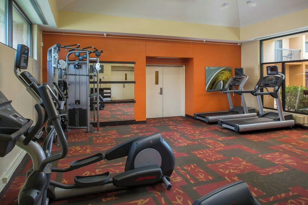 Фото Courtyard by Marriott Baton Rouge Acadian Centre/LSU Area