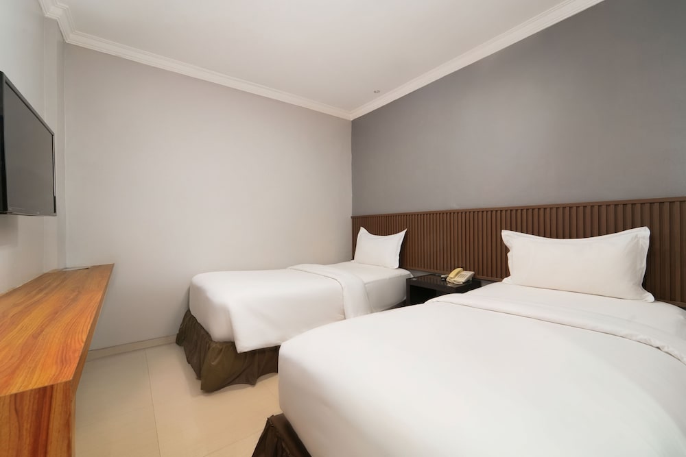 Фото Barelang Hotel Nagoya Batam