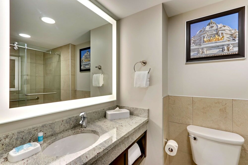 Фото Drury Plaza Hotel St. Paul Downtown